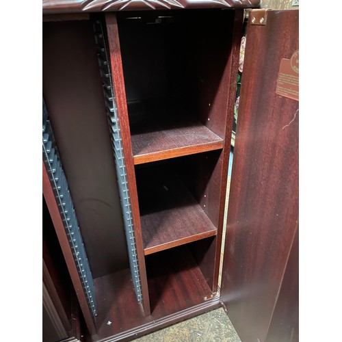 63 - MAHOGANY GADROONED EDGE CD AND MEDIA STORAGE CABINET