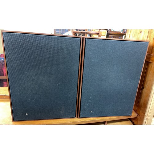 193 - PAIR OF VINTAGE 1960S TEAK CASED B&O SPEAKERS