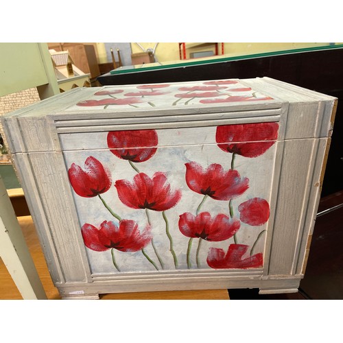 67 - WOODEN POPPY STENCILLED DECORATED STORAGE BOX