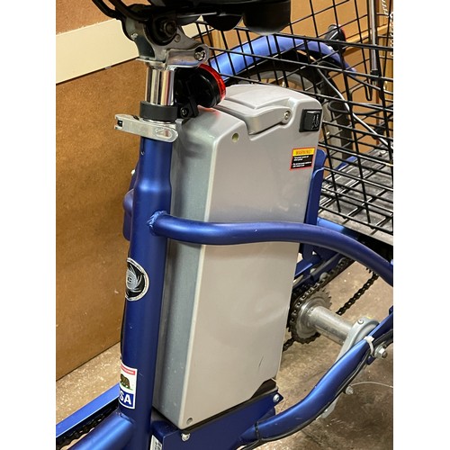 114 - IZIP ELECTRIC TRI CRUISER TRICYCLE WITH CHARGER AND BELL