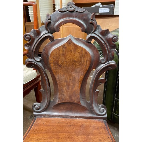 63 - VICTORIAN CARVED CARTOUCHE SHAPED BACK MAHOGANY HALL CHAIR