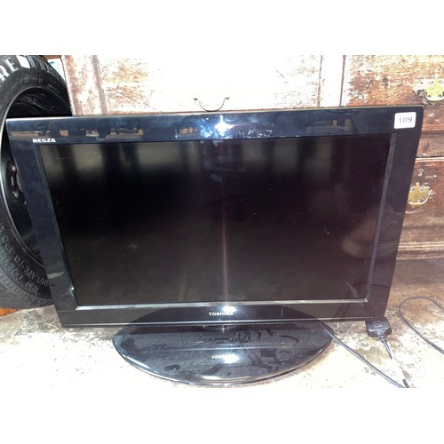 109 - TOSHIBA REGZA TV NO REMOTE