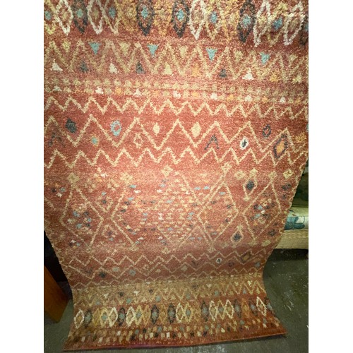 149 - TERRACOTTA PATTERNED CARPET 120 x 170