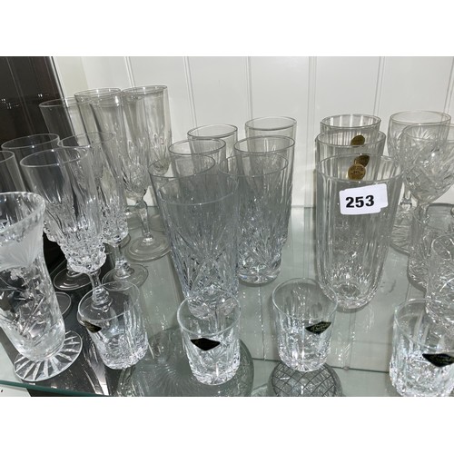 253 - TWO SHELVES OF ROYAL BRIERLEY AND OTHER CUT GLASSWARES