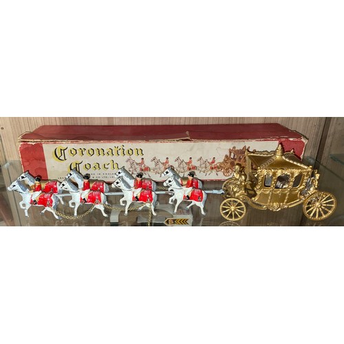 346 - BOXED LESNEY PRODUCTS DIE CAST CORONATION COACH MODEL