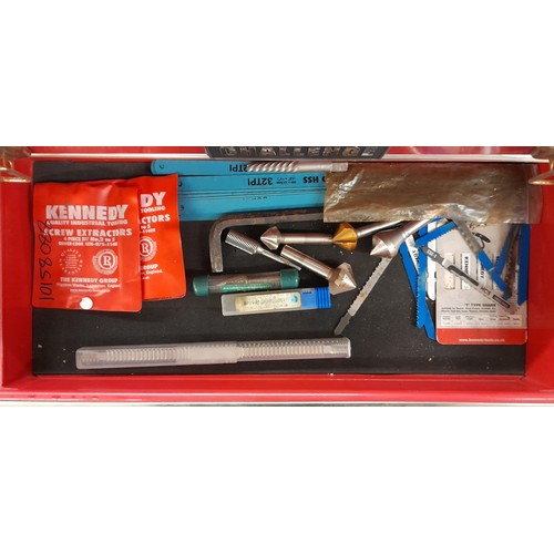 405 - CHALLENGE WORK TOP METAL TOOL CHEST INCLUDING SNAP ON ALLEN KEYS, SPANNERS, RATCHETS, AND OTHER TOOL... 