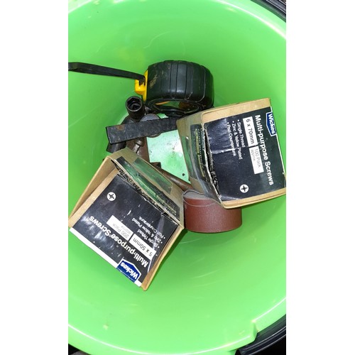 406 - PLASTIC TUB OF MASONARY AND WOOD DRILL BITS, PLASTIC TUB OF SCREWS, BUCKET OF SCREW DRIVERS AND IRON... 