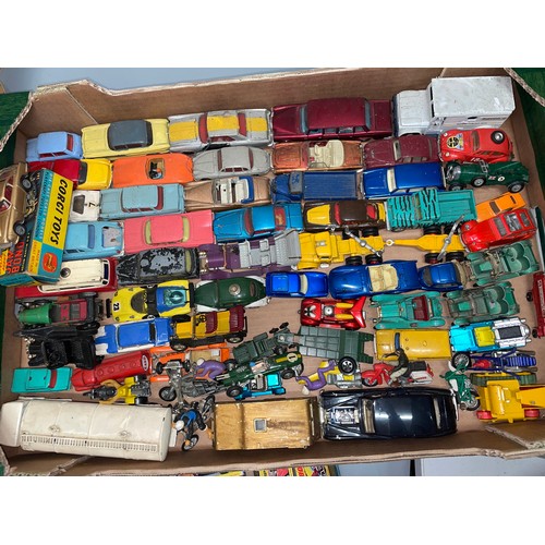 511 - TRAY OF PLAYWORN DINKY TOY DIECAST MODELS PLUS MODELS OF YESTER YEAR, AND A SELECTION OF CORGI AND M... 