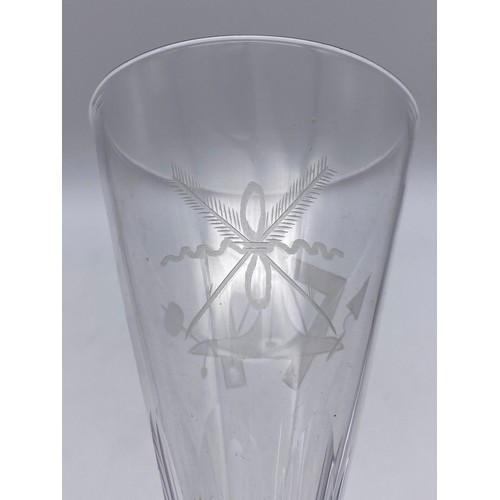 542 - 19TH CENTURY ALE GLASS WITH ETCHED MASONIC EMBLEM