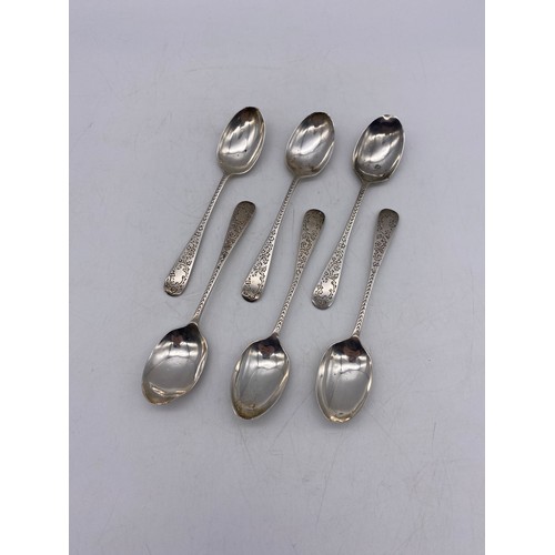 469 - SET OF SIX SHEFFIELD SILVER TEASPOONS WITH BRIGHT CUT DECORATION 2.7OZ APPROX