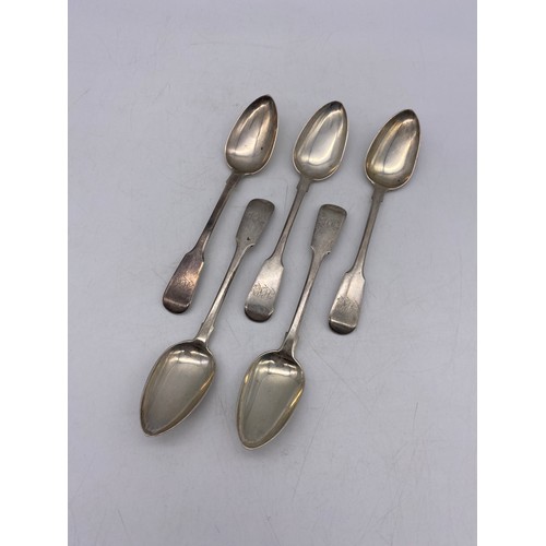 465 - FIVE GEORGIAN EXETER SILVER TEASPOONS AND ONE LONDON TEASPOON 3.1OZ APPROX