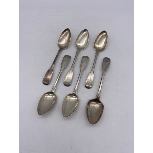 465 - FIVE GEORGIAN EXETER SILVER TEASPOONS AND ONE LONDON TEASPOON 3.1OZ APPROX