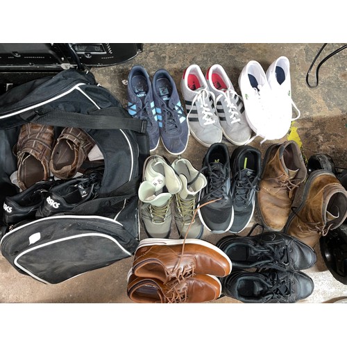 247 - LARGE SELECTION OF MENS SHOES