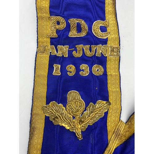 494 - ANCIENT ORDER OF THE DRUIDS STONE HENGE LODGE L.E BIRD GRAND LODGE OF ENGLAND SASH WITH METAL MEDALL... 