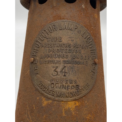 448 - MINIATURE SHIPS LANTERN AND A ECCLES MINERS SAFETY LAMP