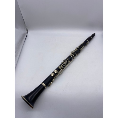 497 - CASED HARD WOOD CLARINET BOOSEY AND CO LONDON 22859