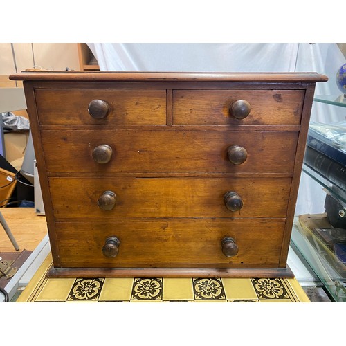 457 - VICTORIAN APPRENTICE TYPE MAHOGANY TWO OVER THREE DRAWER CHEST