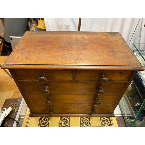 457 - VICTORIAN APPRENTICE TYPE MAHOGANY TWO OVER THREE DRAWER CHEST