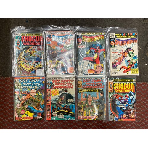 576 - BOX OF AMERICAN MARVEL COMICS RANGING FROM THE 1970S-90S (112 COMIC BOOKS TOTAL)