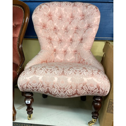 64 - VICTORIAN STYLE SALMON PINK BROCADE BUTTON BACK NURSING CHAIR