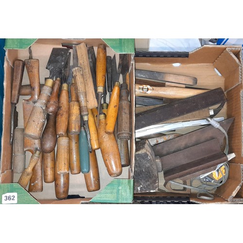 362 - TWO CARTONS OF VINTAGE CARPENTRY TOOLS INCLUDING CHISELS, MALLETS, SCRIBE GUAGES