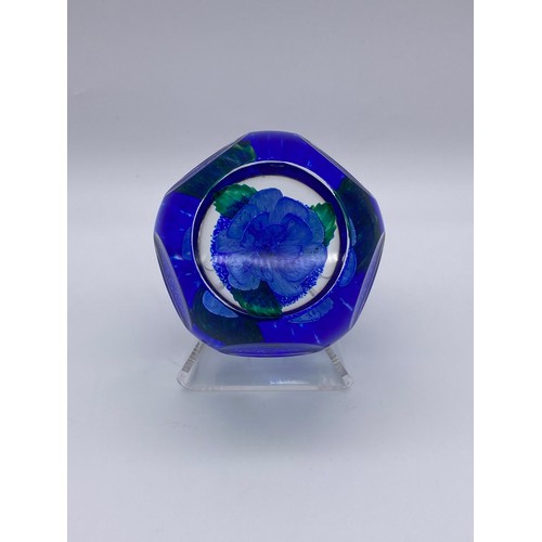 424 - SELKIRK GLASS LIMITED EDITION 49/95 FACETED BLUE ROSE PAPERWEIGHT