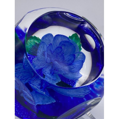 424 - SELKIRK GLASS LIMITED EDITION 49/95 FACETED BLUE ROSE PAPERWEIGHT