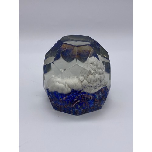 427 - ANTIQUE BOHEMIAN ART GLASS PAPERWEIGHT WITH SULPHIDE LION CENTRE PIECE CIRCA 1865-1880