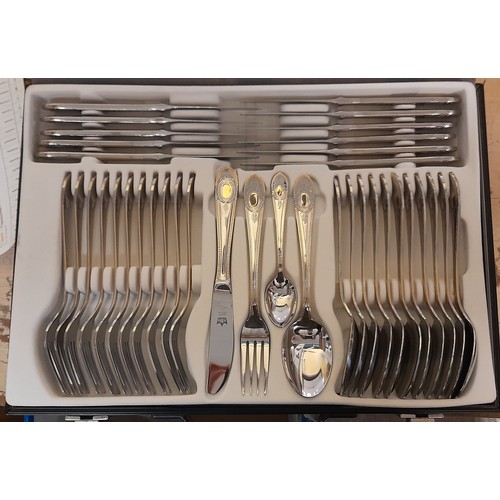 250 - HARD CASED SOLINGEN GOLD PLATED CUTLERY CANTEEN