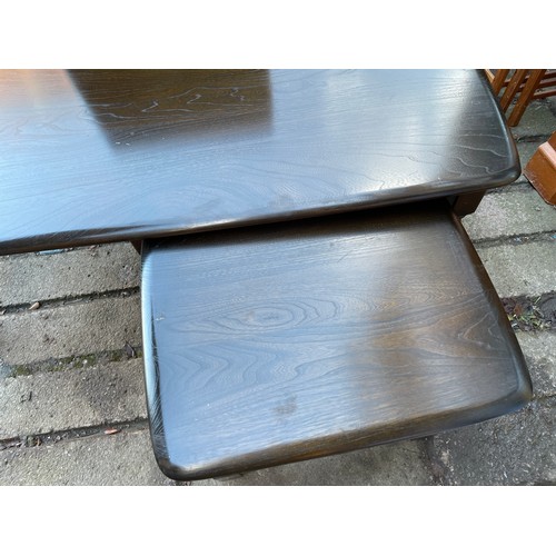 117 - ERCOL DARK ELM COFFEE TABLE NEST