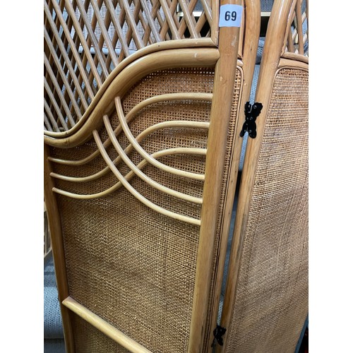 69 - BAMBOO AND RATTAN ARCHED THREE FOLD DRESSING SCREEN