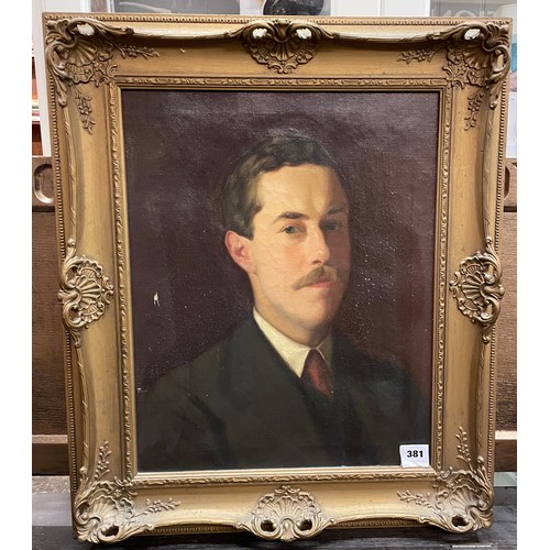 381 - R.H.A ROSS OIL ON CANVAS HALF LENGTH PORTRAIT OF A GENTLEMAN SIGNED AND DATED 1910 48.5CM X 38CM