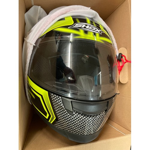 402 - BOXED POLYCARBONATE SHOX CRASH HELMET