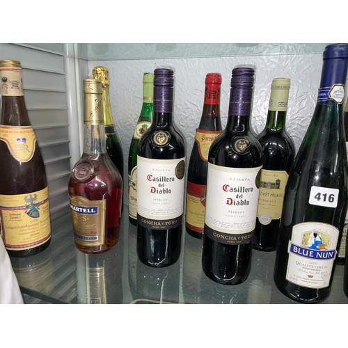 416 - SHELF OF VARIOUS WINES AND SPIRITS