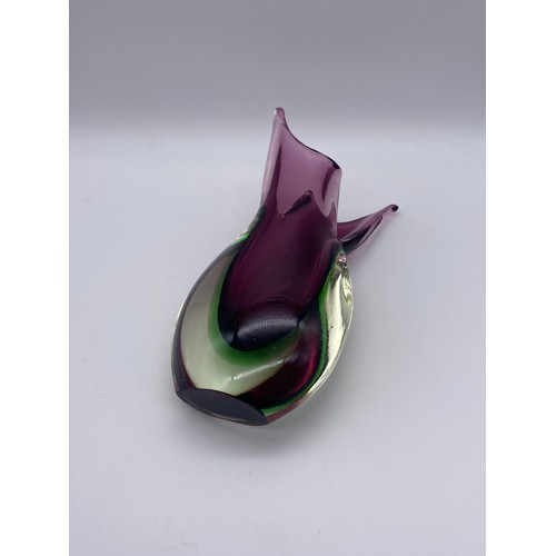 631 - MURANO SOMMERSO PURPLE SPLIT FISH TAIL VASE 21CM