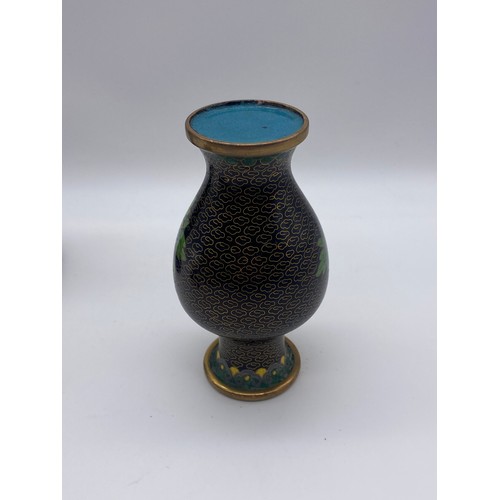 633 - BOXED CHINESE CLOISONNÉ BALUSTER MINIATURE VASES AND STAND