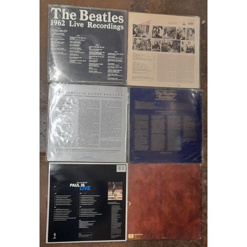 559 - SELECTION OF THE BEATLES ALBUMS