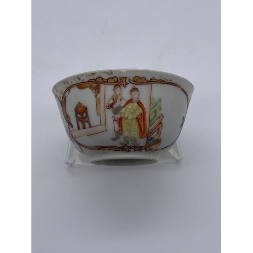 577 - 18TH CENTURY CHINESE EXPORT TEA BOWL