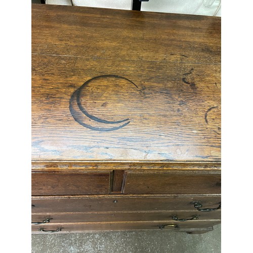 83 - GEORGE III OAK TWO OVER THREE DRAWER CHEST ON BRACKET FEET