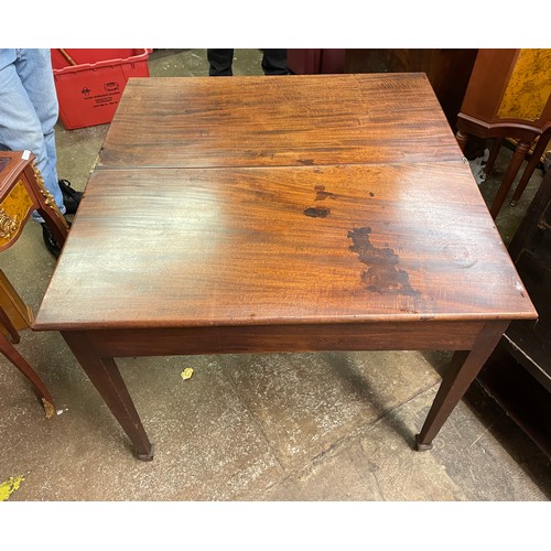 66 - GEORGIAN MAHOGANY SQUARE SECTION FOLD OVER TEA TABLE