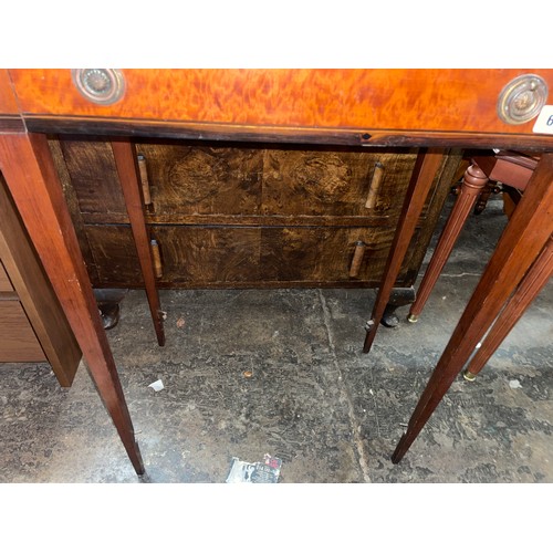 64 - EDWARDIAN SATIN WOOD CROSS BANDED AND INLAID OCCASIONAL TABLE WITH FRIEZE DRAWER STRETCHER A/F