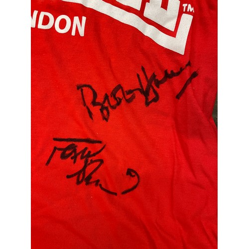 104 - RED LONSDALE T SHIRT/VEST AND SHORTS SIGNED BY FRANK BRUNO