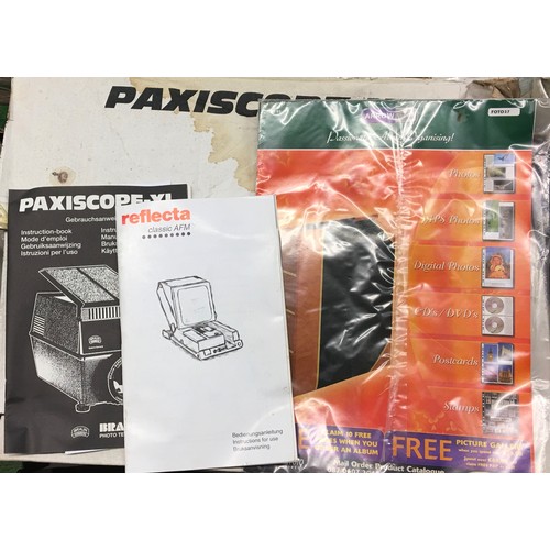 313 - BOXED PAXISCOPE-XL COLOUR PRINT PROJECTOR