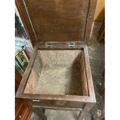 148 - OAK SQUARE SECTION SEWING BOX