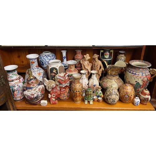 373 - LARGE SELECTION OF 20TH CENTURY REPRODUCTION ORIENTAL WARES INCLUDING BALUSTER VASES, FOO DOGS, AND ... 