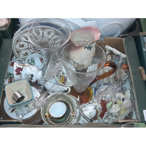 338 - TWO CARTONS CONTAINING CRACKLE GLAZED PTCHER, PASTILLE BURNER, FIGURE GROUPS, AND DECORATIVE PLATES