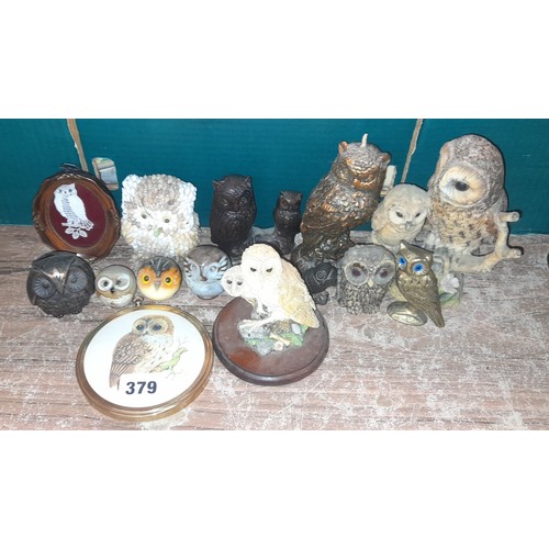 379 - SELECTION OF DECORATIVE OWL FIGURES