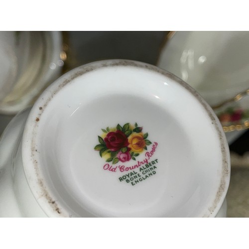 195 - ROYAL ALBERT OLD COUNTRY ROSES BONE CHINA DINNER WARES INC. A PAIR OF OVOID TABLE LAMPS, ROTARY TELE... 