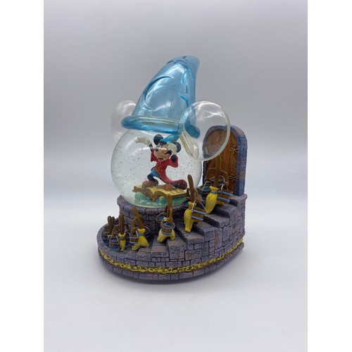 266 - DISNEY MICKEY MOUSE FANTASIA MUSICAL SNOW GLOBE