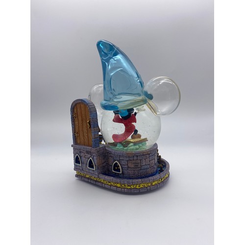 266 - DISNEY MICKEY MOUSE FANTASIA MUSICAL SNOW GLOBE